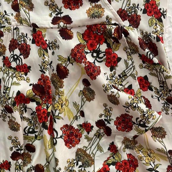 Floral romper - Picture 2 of 4